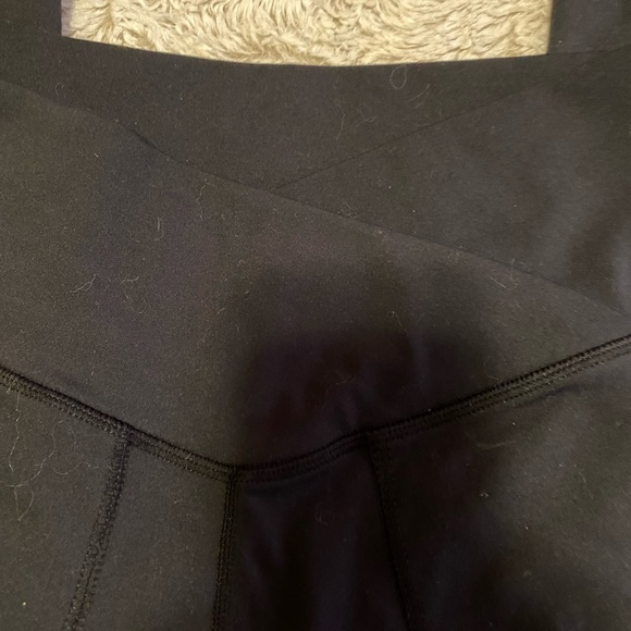 Woman’s black leggings. Size medium. - Picture 5 of 5